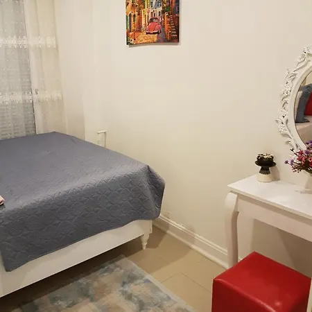 C2 Ultra Nice Home 아파트 *